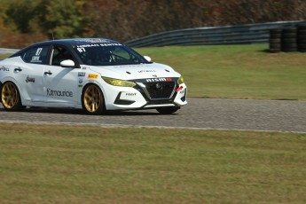 Calabogie Fall Classic - Coupe Nissan Sentra