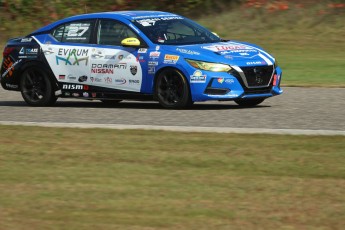 Calabogie Fall Classic - Coupe Nissan Sentra