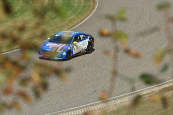 Calabogie Fall Classic - Coupe Nissan Sentra