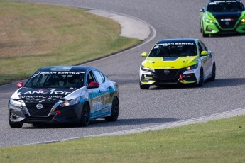 Calabogie Fall Classic - Coupe Nissan Sentra