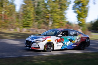 Calabogie Fall Classic - Coupe Nissan Sentra