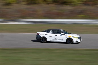 Calabogie Fall Classic - Coupe Nissan Sentra