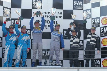 Retour dans le passé - La saison FIA Sport 2002