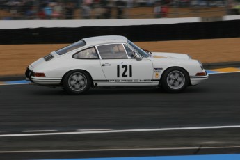 Retour dans le passé - Course voitures historiques Le Mans 2007 