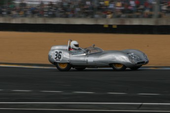 Retour dans le passé - Course voitures historiques Le Mans 2007 