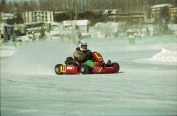 Retour dans le passé - Karting sur glace à Granby - 2000