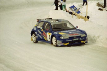 Retour dans le passé - Courses sur glace - 2000