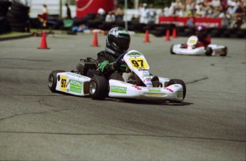 Retour dans le passé - Karting à Valleyfield - 2000