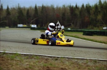 Retour dans le passé - Karting à SRA - juin 2000