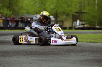 Retour dans le passé - Karting à SH (2) - 2000