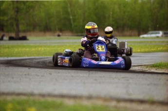 Retour dans le passé - Karting à SH (2) - 2000